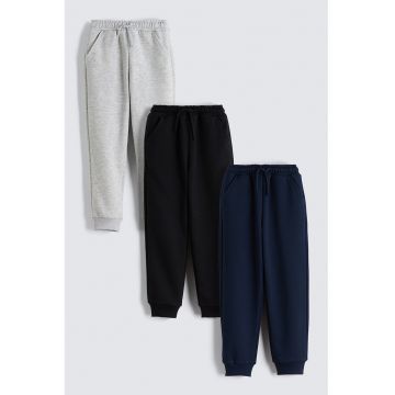 Set de pantaloni de trening cu talie ajustabila - 3 piese - Negru/Gri deschis/Bleumarin