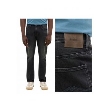 Blugi Barbati -  Style Oregon Slim - Slim Fit - Talie Joasa - Fermoar - Lungi - 5 Buzunare - Bumbac - W31-L32 US - Negru