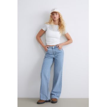 Blugi cu croiala ampla si talie medie - Albastru lavanda