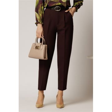 Pantaloni dama bordo cu croi pana si buzunare