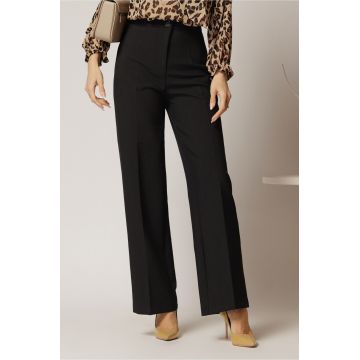 Pantaloni dama lungi negri croi usor evazat