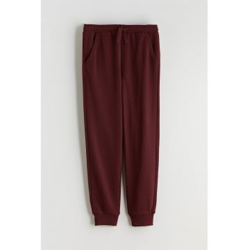 Pantaloni de trening cu buzunare oblice - Visiniu